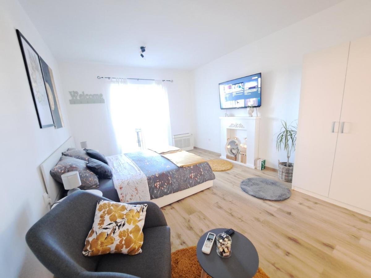 Apartman Karmen Vodice Exteriér fotografie
